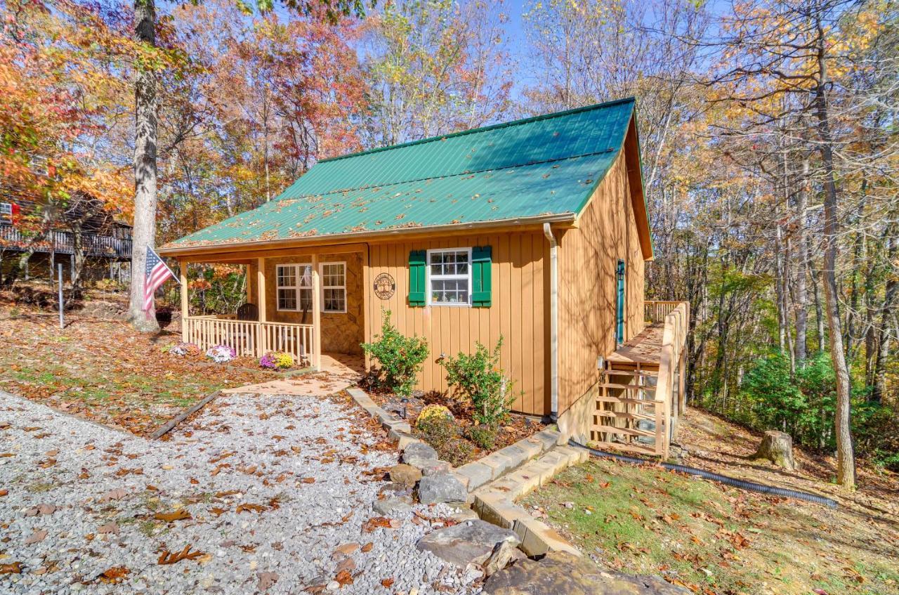 Burnside Resort Cabin With Hot Tub And Outdoor Spots! Buitenkant foto