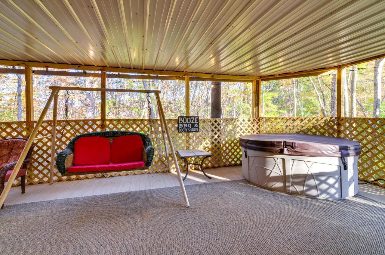 Burnside Resort Cabin With Hot Tub And Outdoor Spots! Buitenkant foto