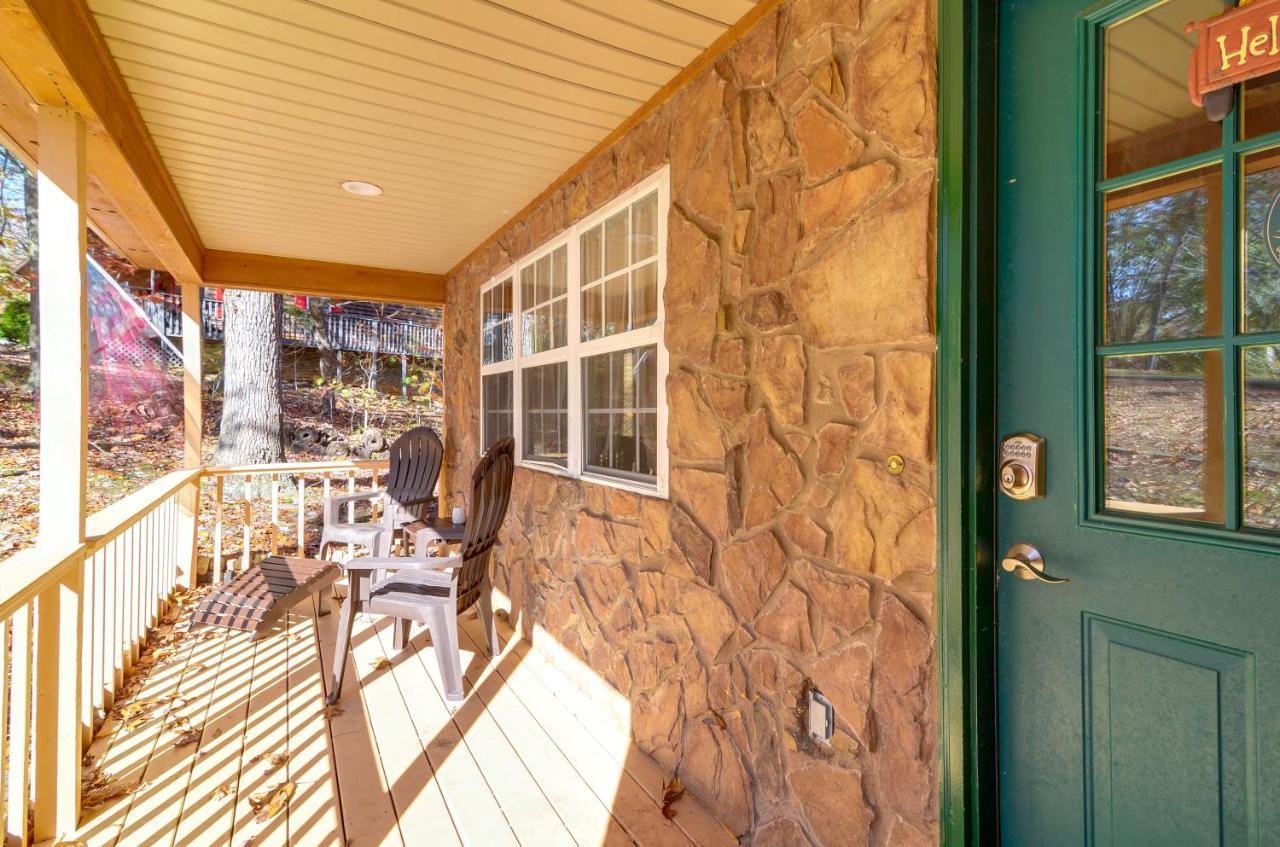 Burnside Resort Cabin With Hot Tub And Outdoor Spots! Buitenkant foto